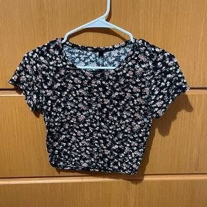 Crop floral shirt! Clearance!!! SALE LIMITED